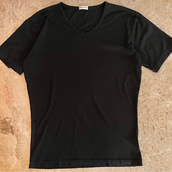 Black V-Neck Short Sleeve Tee - Picture 1 of 5
